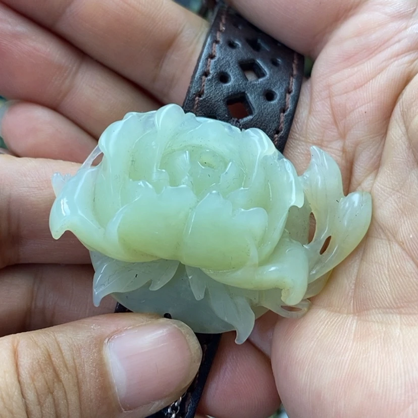 【闪购商品】蛇纹石玉未镶嵌手牌