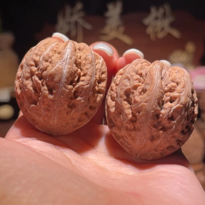 文玩核桃吊坠方底包子1