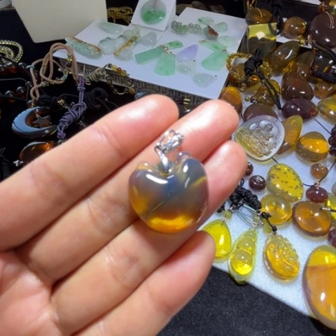 蓝珀颈饰银S925镶嵌茶*