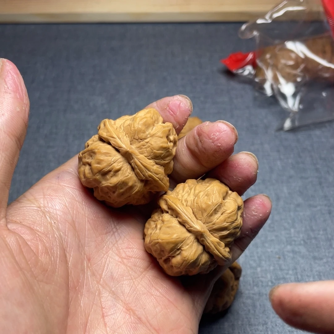 文玩核桃把件蛤蟆