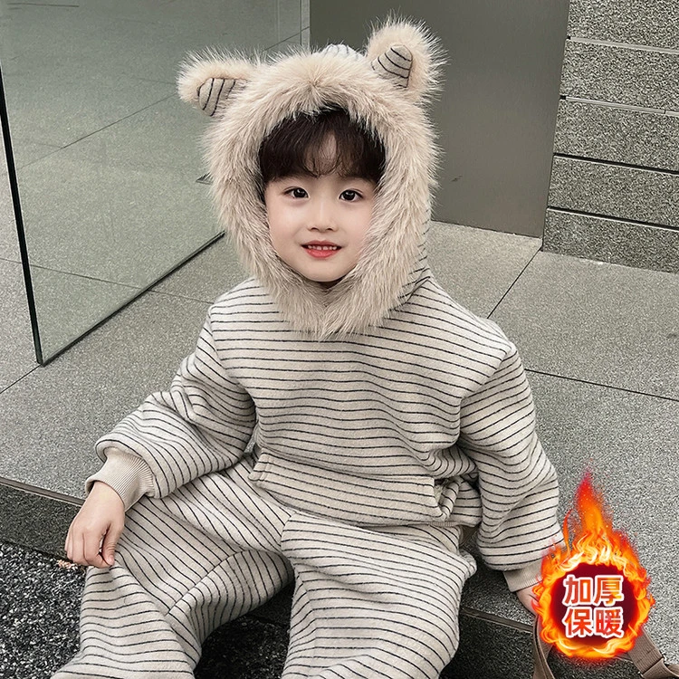 2025新款冬季保暖儿童连体衣男女童加厚可爱熊耳朵条纹冬装