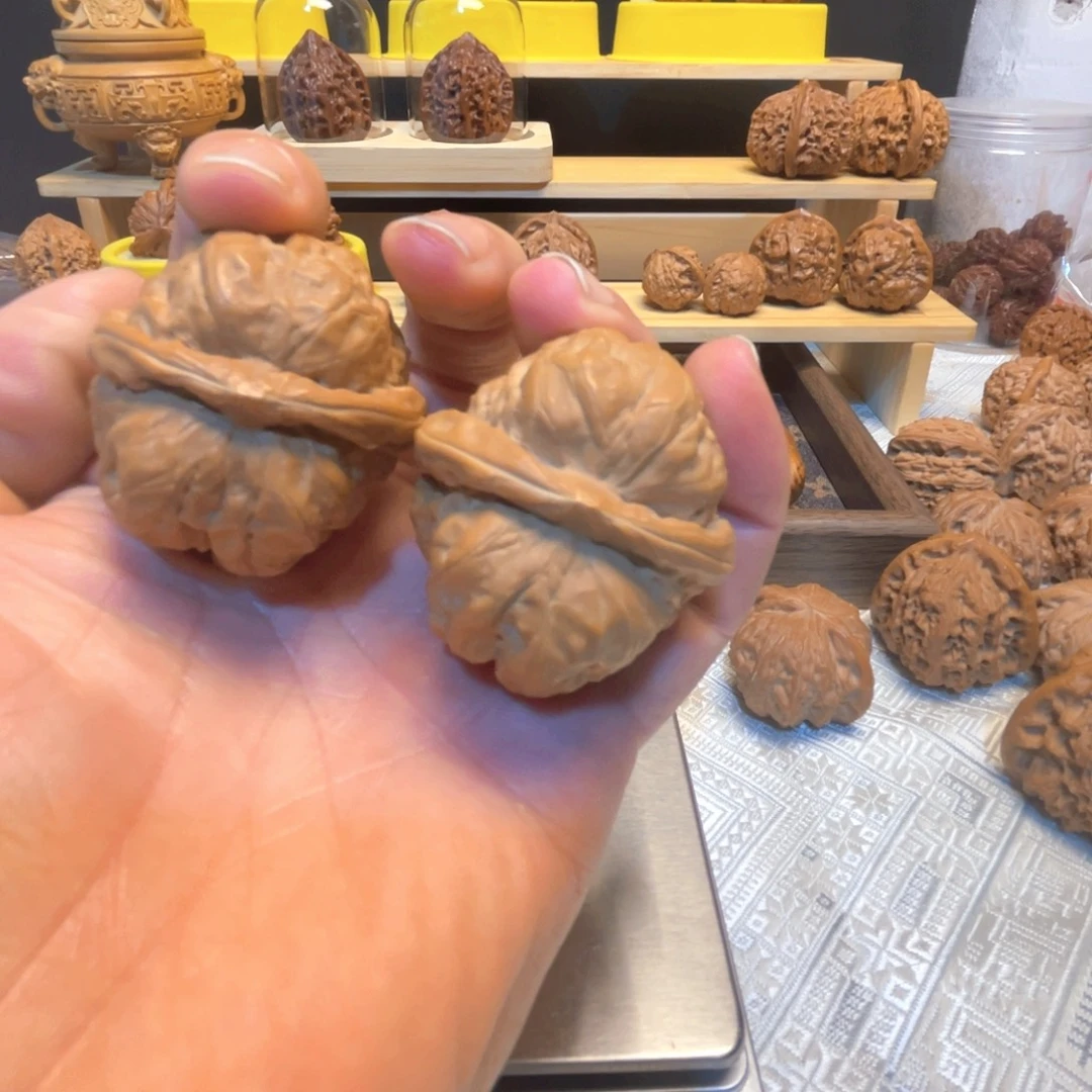 飛***飛核桃文玩核桃 蛤蟆头