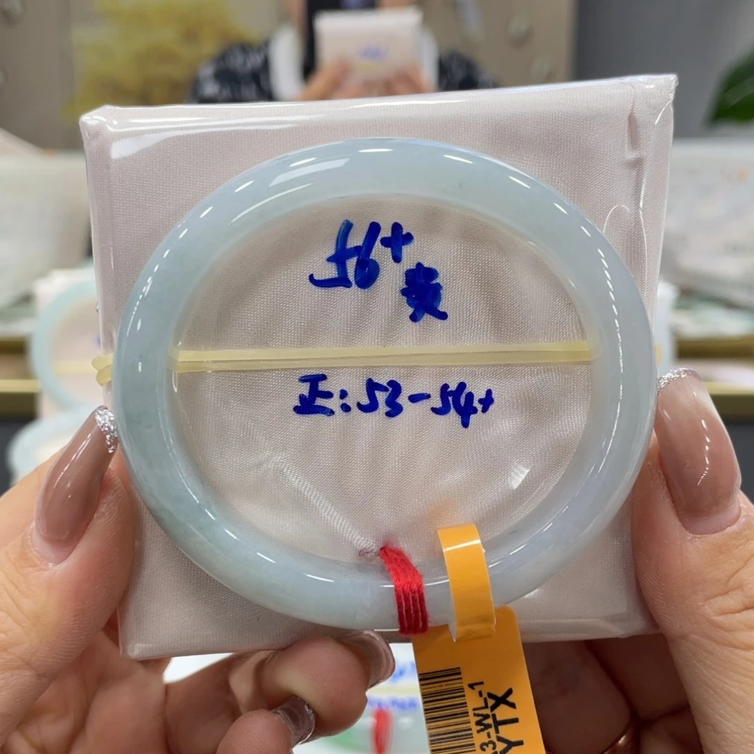 未镶嵌手镯翡翠翡翠