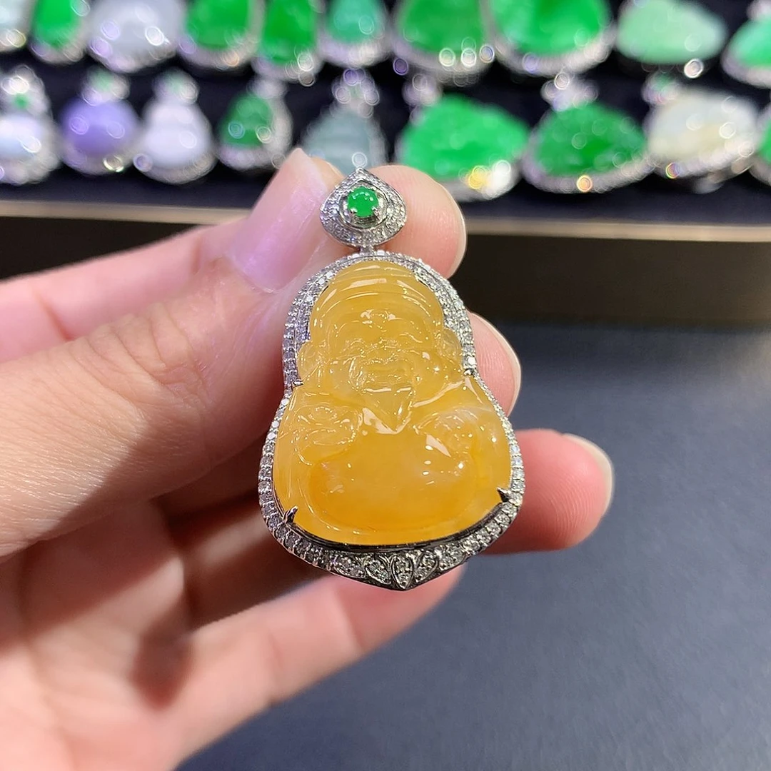 翡翠18K金镶嵌吊坠(赠链)