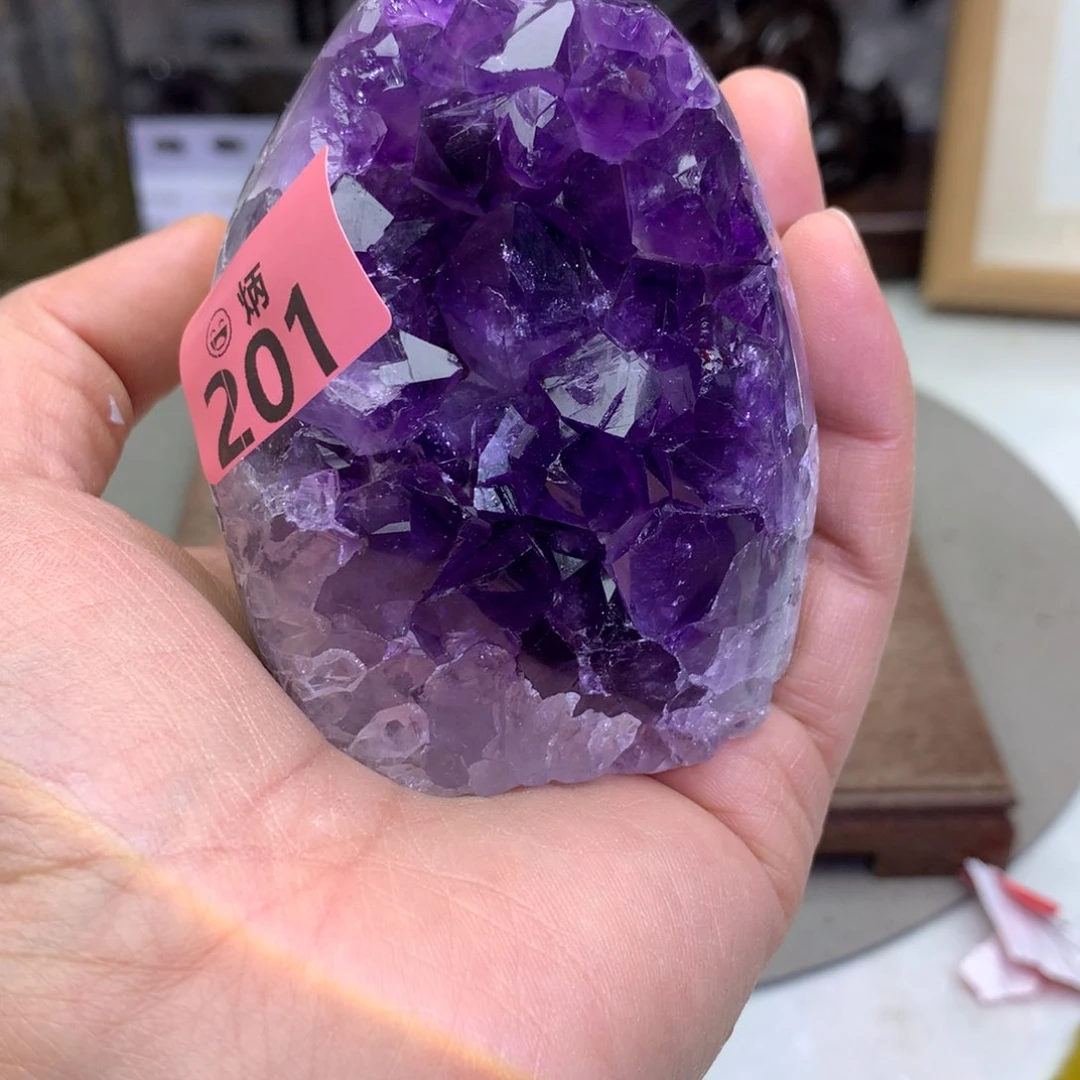 未镶嵌大型摆件（非配饰）水晶