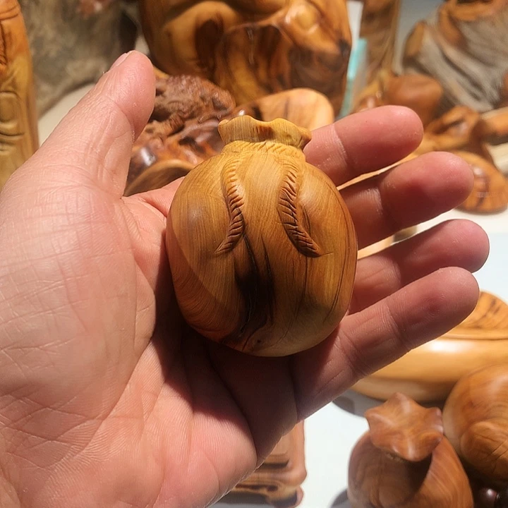 山***泉香榧木太行崖柏手把件