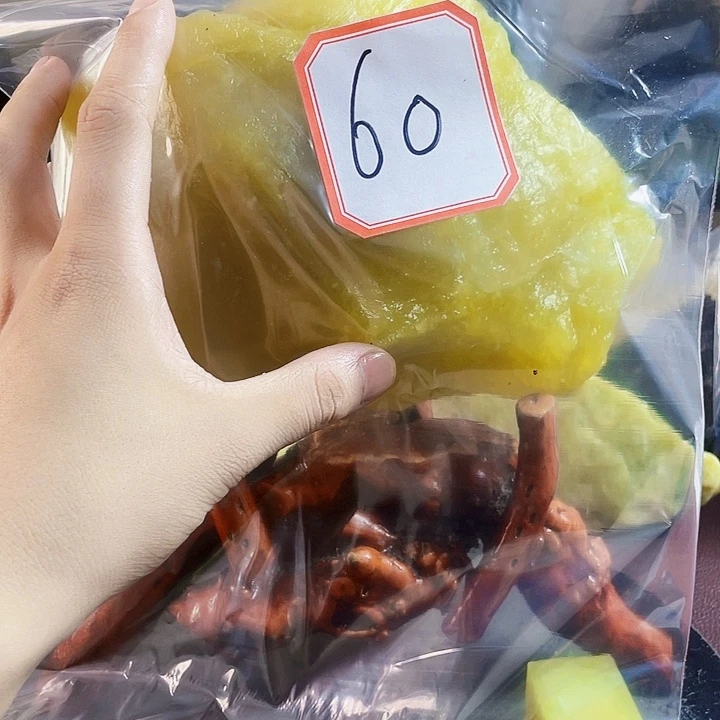 简***人未镶嵌蛇纹石玉岫玉原石