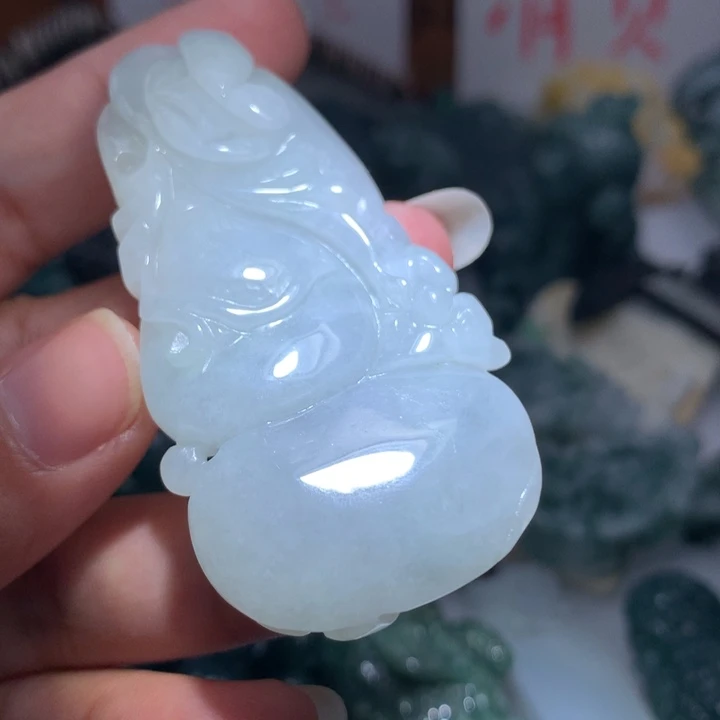 翡翠颈饰未镶嵌保真天然A货翡翠