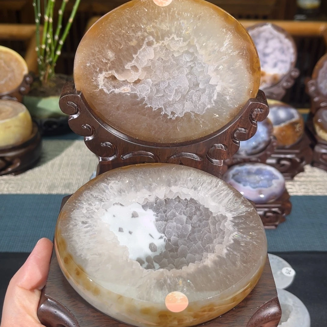 未镶嵌大型摆件（非配饰）水晶