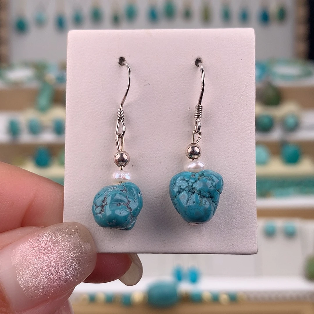 绿松石未镶嵌耳饰