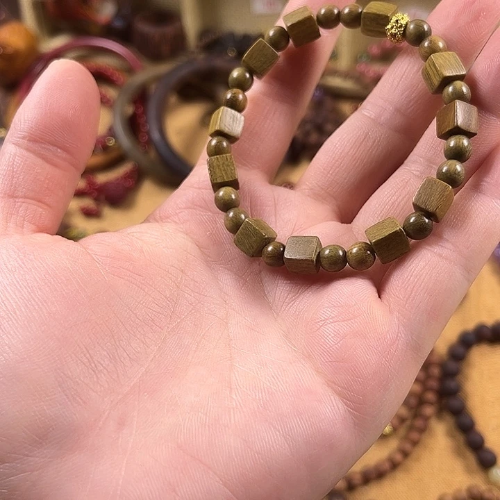 维腊木（绿檀）手串/手链绿檀