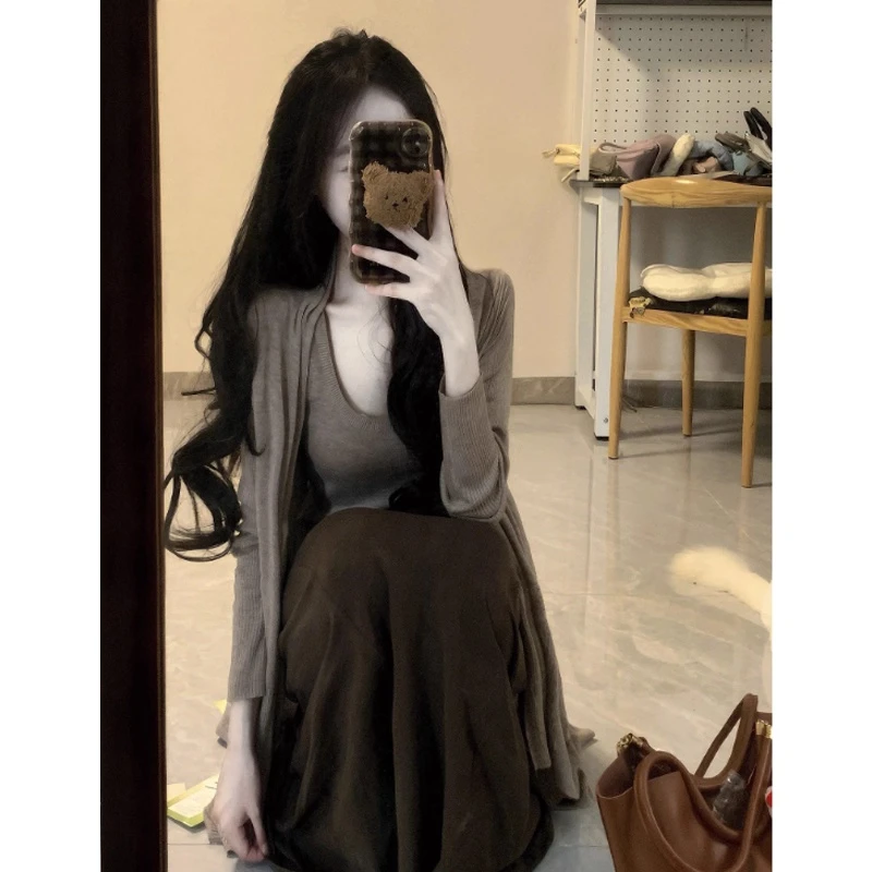 2025超火ootd穿搭一整套早秋季女装针织开衫吊带背心上衣两件套装