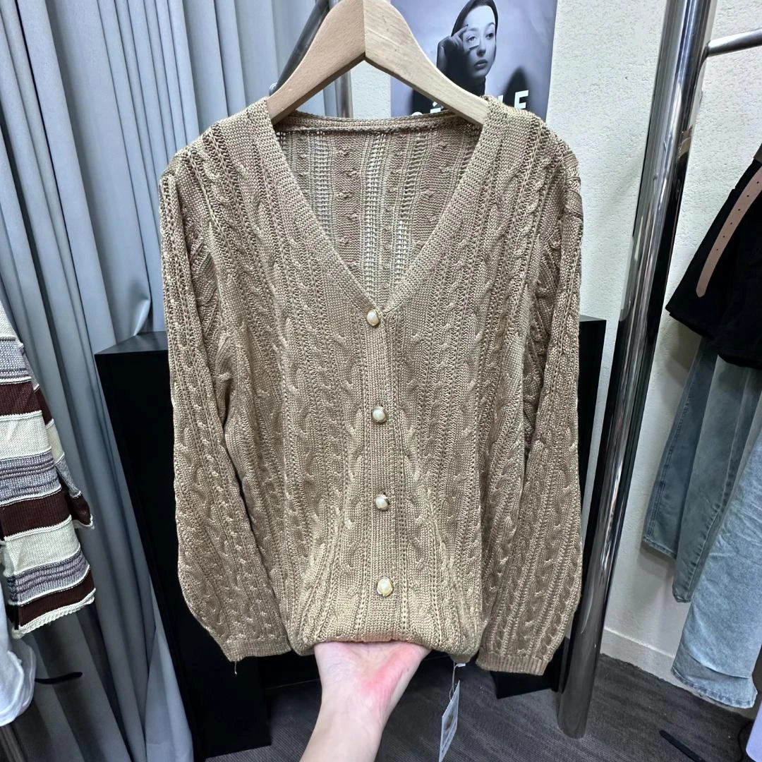 7005-4-CQ卡其色新款珍珠扣针织上衣（80-135）