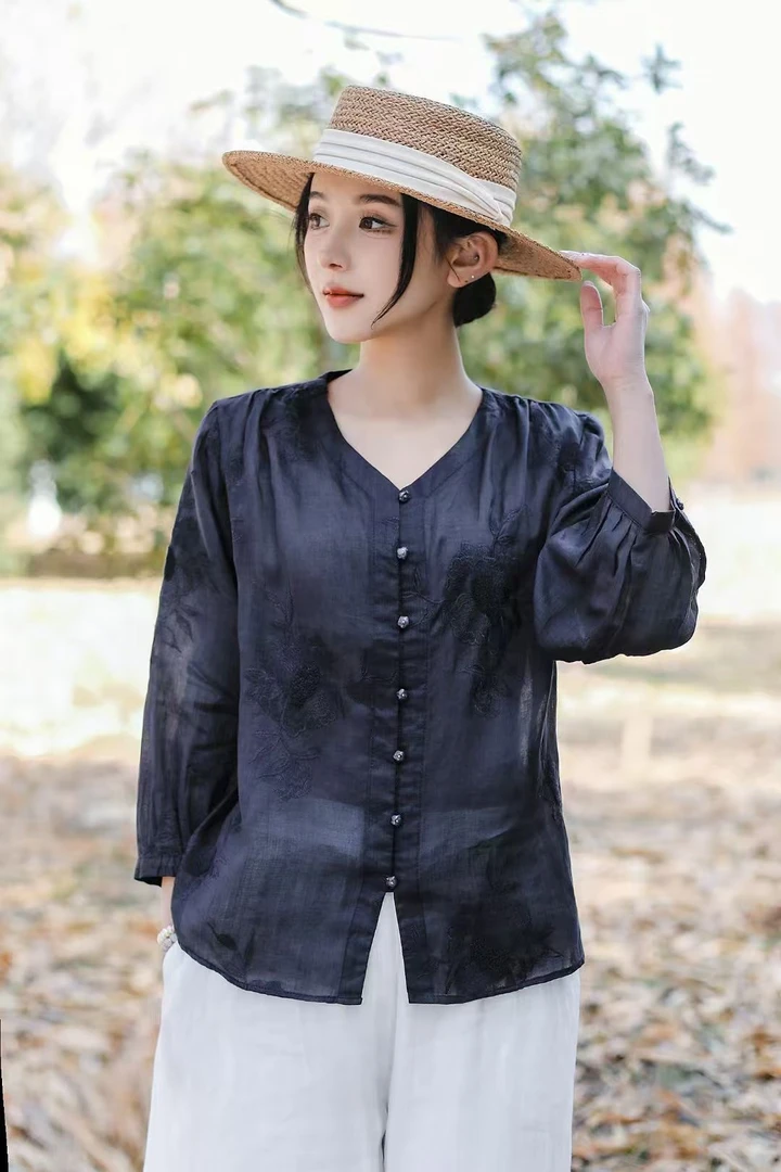 春夏新款V领刺绣苎麻小衫-9088