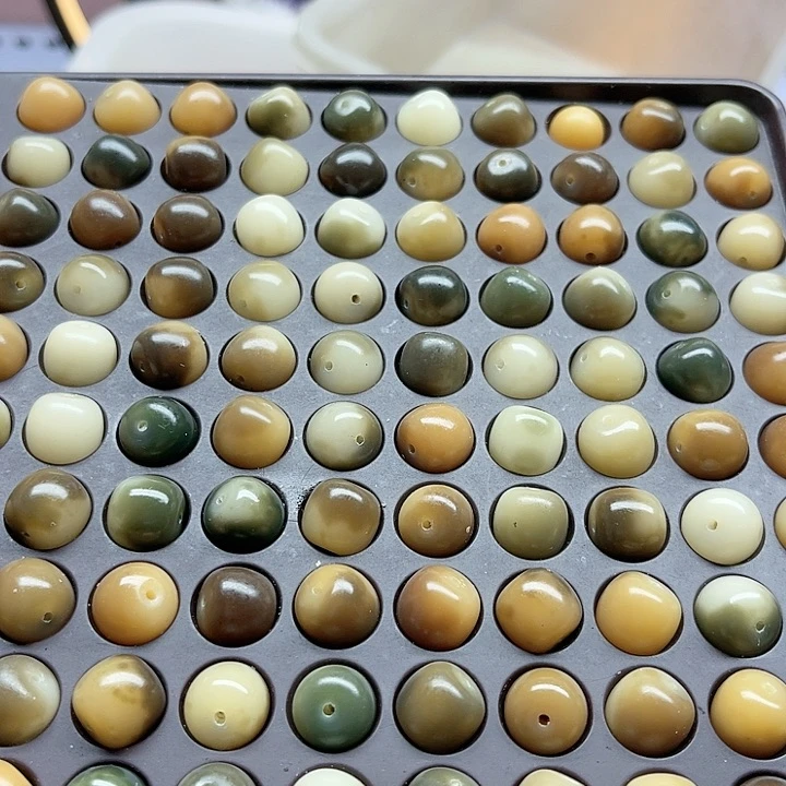 白玉菩提吊坠啊*精品12花皮桶100