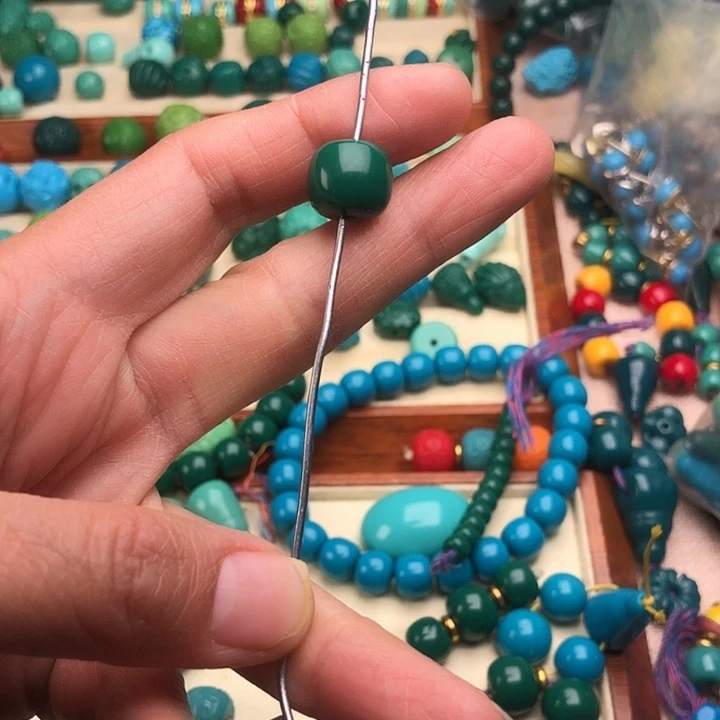 琉璃颈饰小****.精工老邢珠