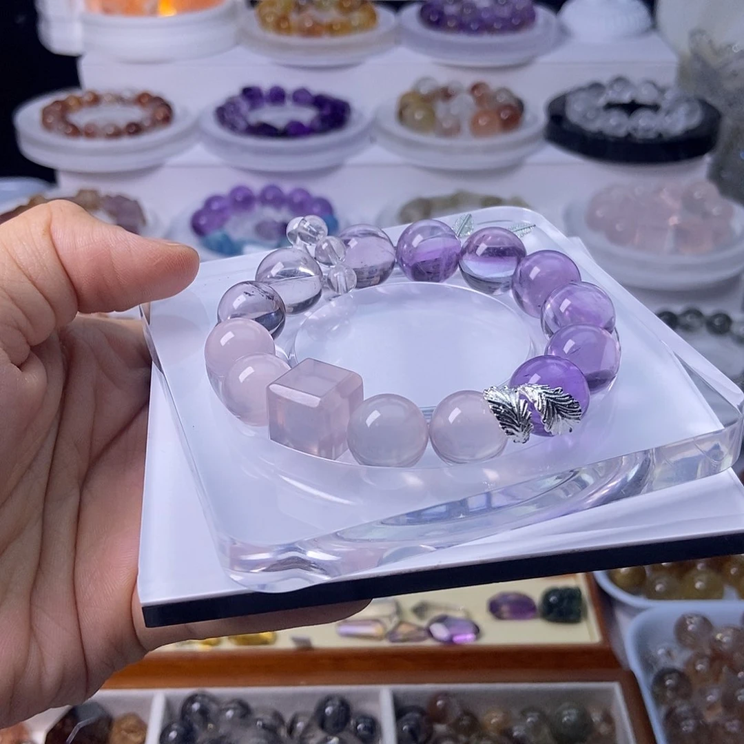 水晶手链未镶嵌?**太定制打孔不退换