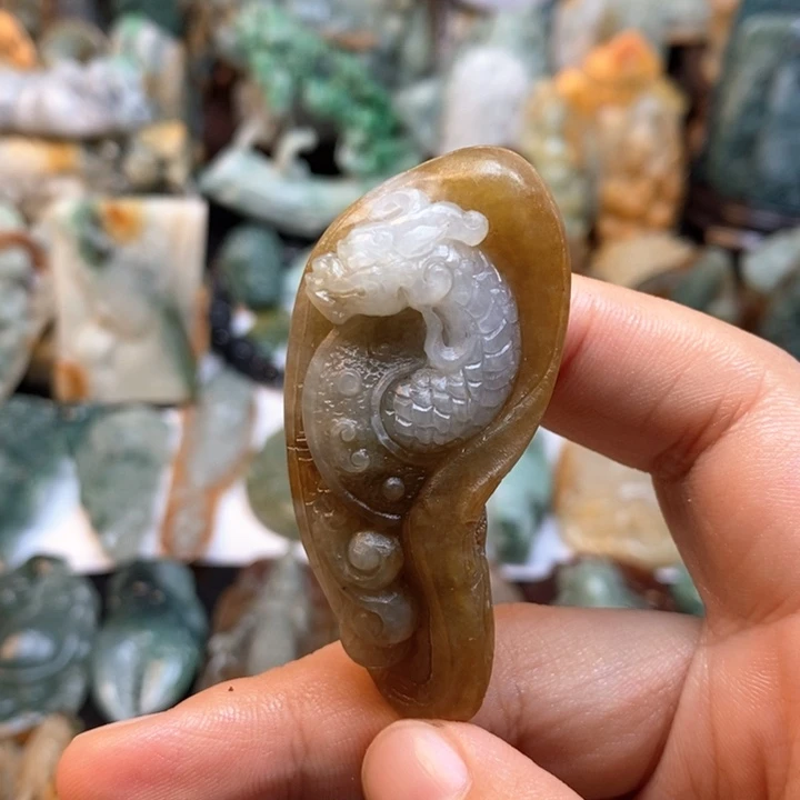 定制翡翠未镶嵌特色63