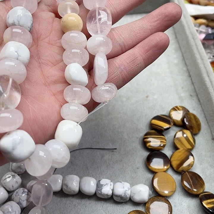 玛瑙/玉髓珠宝半成品未镶嵌一条多宝