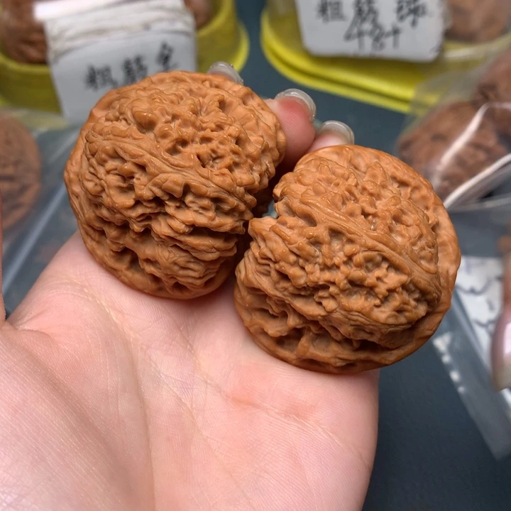 琥***1文玩核桃把件46-5002-0