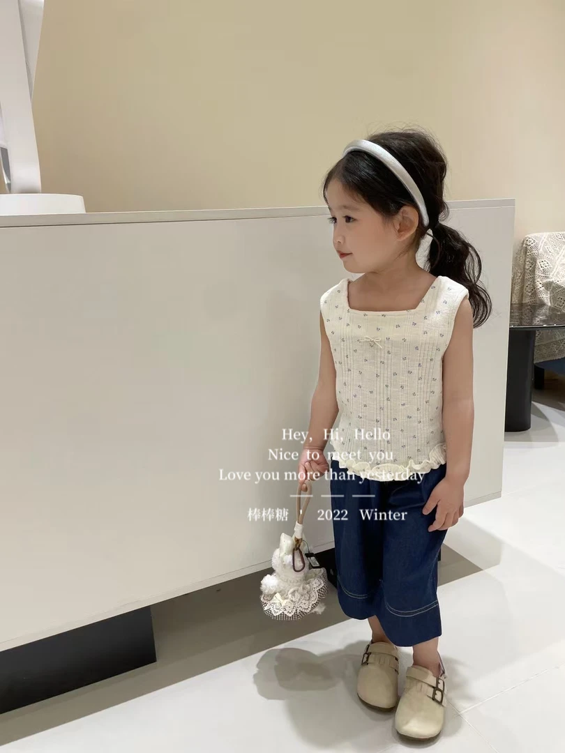 吊带圆领时尚碎花韩系上衣纯色夏季童装镂空背心女牛仔夏套装