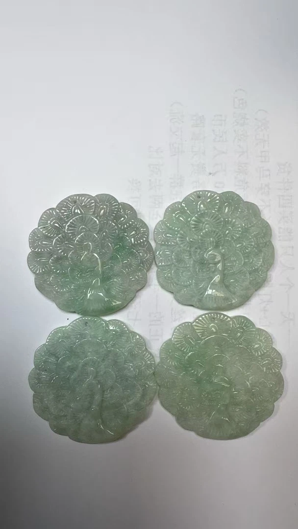 天然缅甸A货翡翠孔雀开屏（多样性发其一）