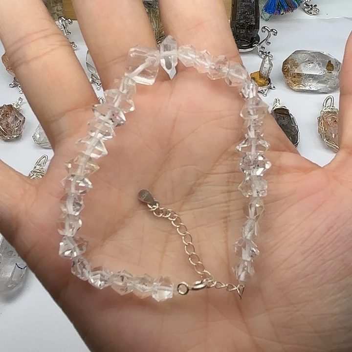水晶手串未镶嵌闪灵钻手串