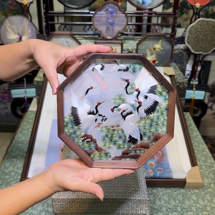 刺绣手工苏绣工艺制作技艺精湛