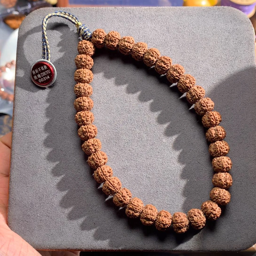 金刚菩提手串编号314，10.7尺寸精挑平细手持