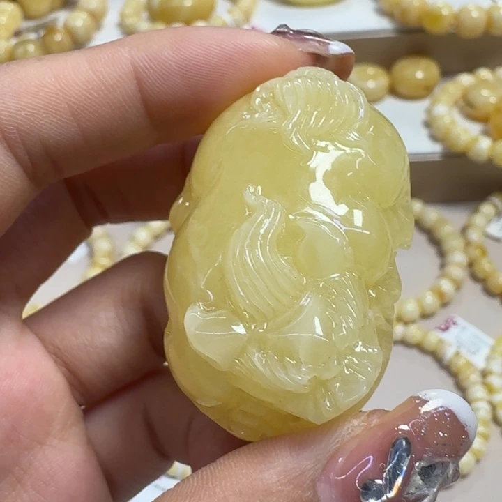 琥珀吊坠(不含链)未镶嵌貔貅