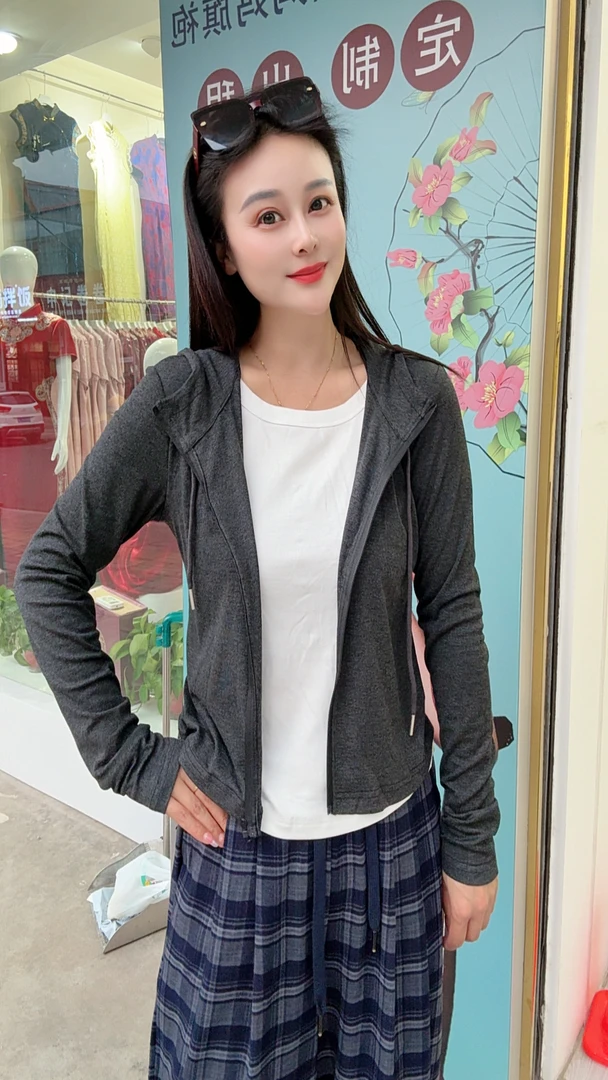 薄款长袖防晒韩版夏季连帽短外套时尚运动假两件上衣辣妹风