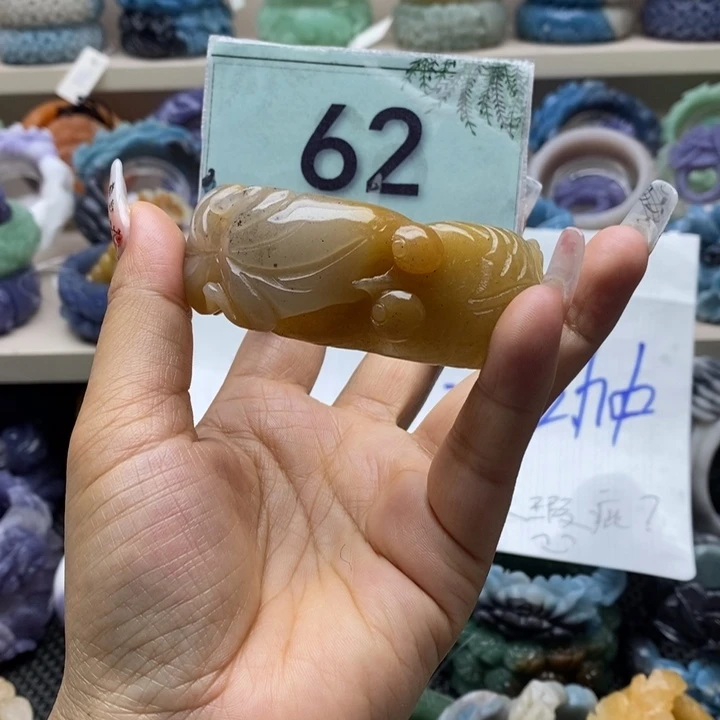 未镶嵌手镯石英岩玉