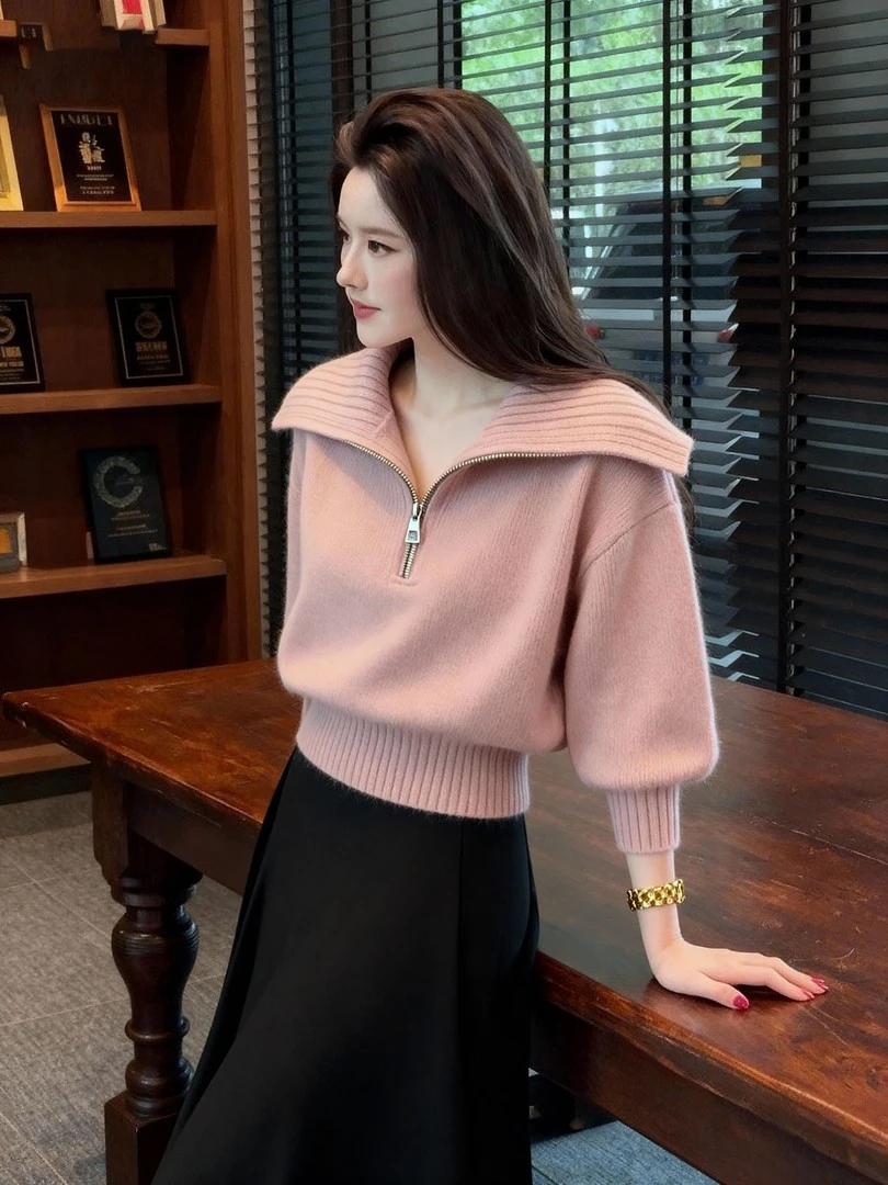 法式高级感独特漂亮显白半拉链翻领针织衫秋冬季爆款新款毛衣女