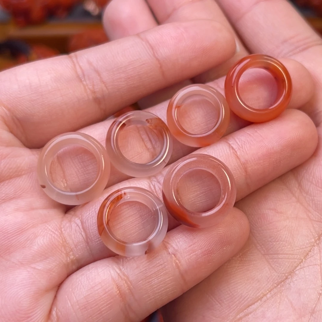 南红玛瑙未镶嵌冰飘10内径跑环多样性发货其中一件