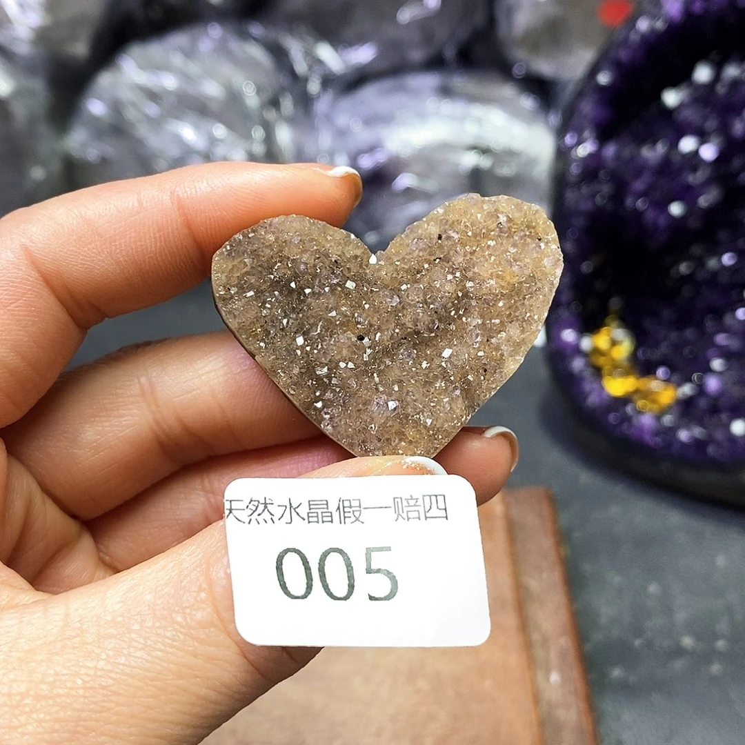 水晶大型摆件（非配饰）未镶嵌