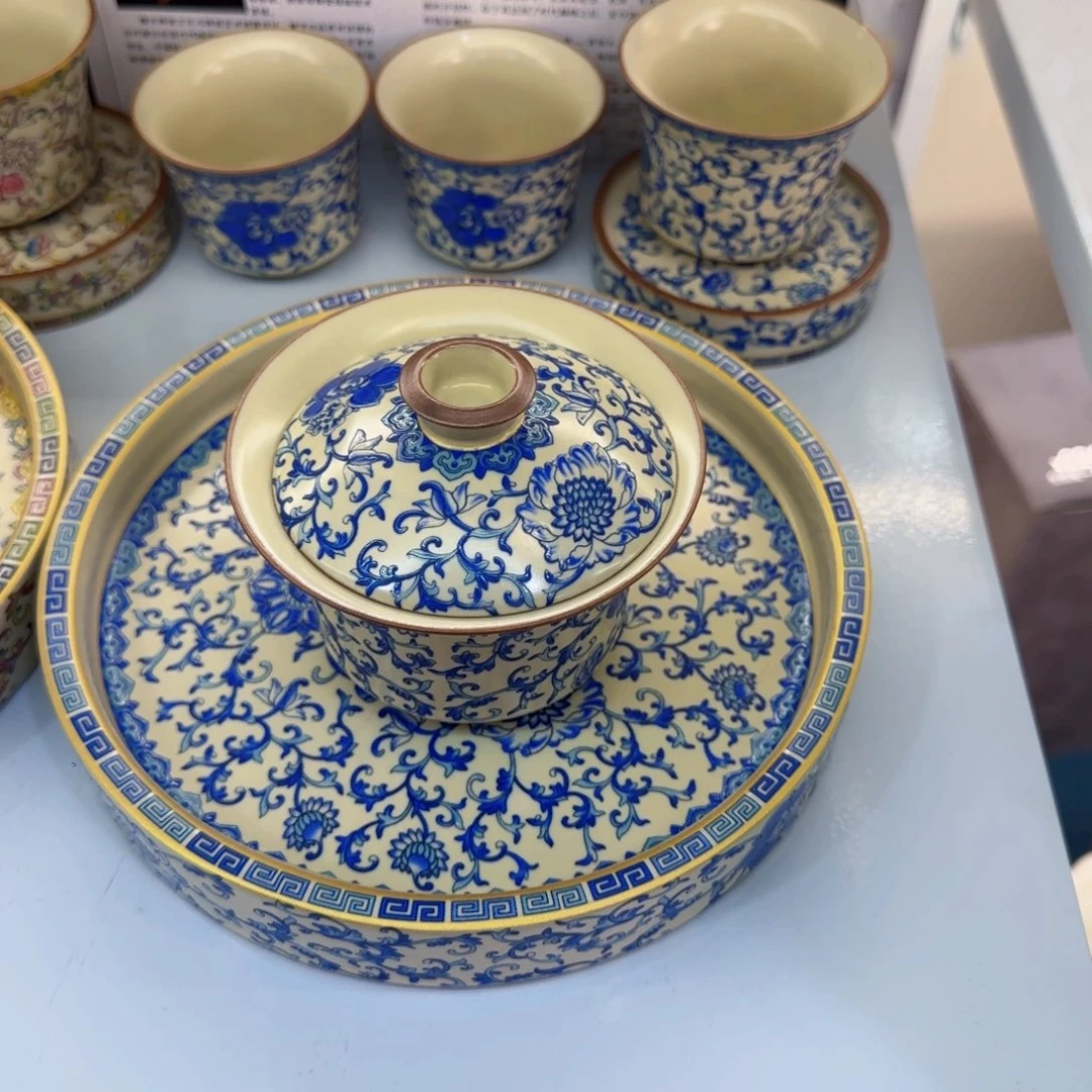 这些盖碗真好看！！！