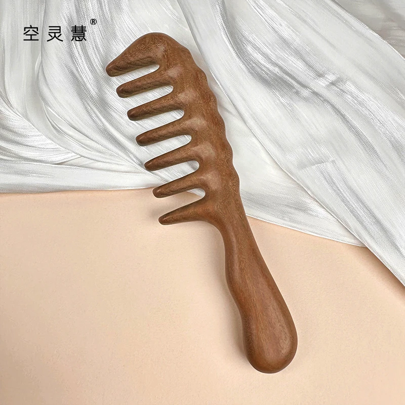 0427  金丝绿檀/梳子