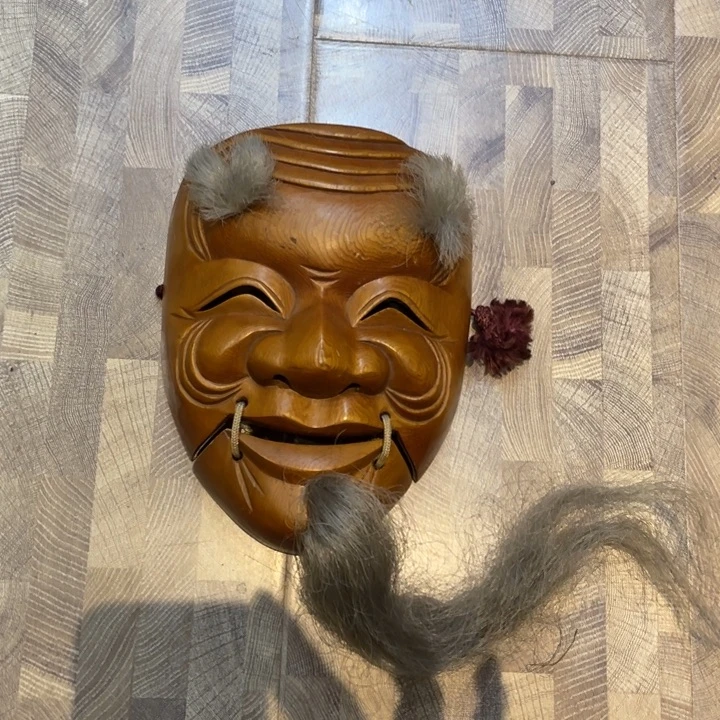 木头面具茶道具摆件