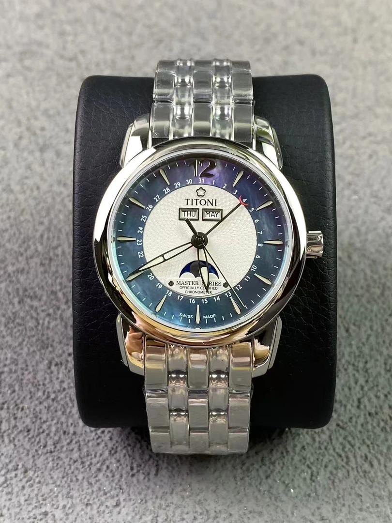 未使用 Titoni/梅花 大师系列/公价22200/表径40mm天文台机械男表