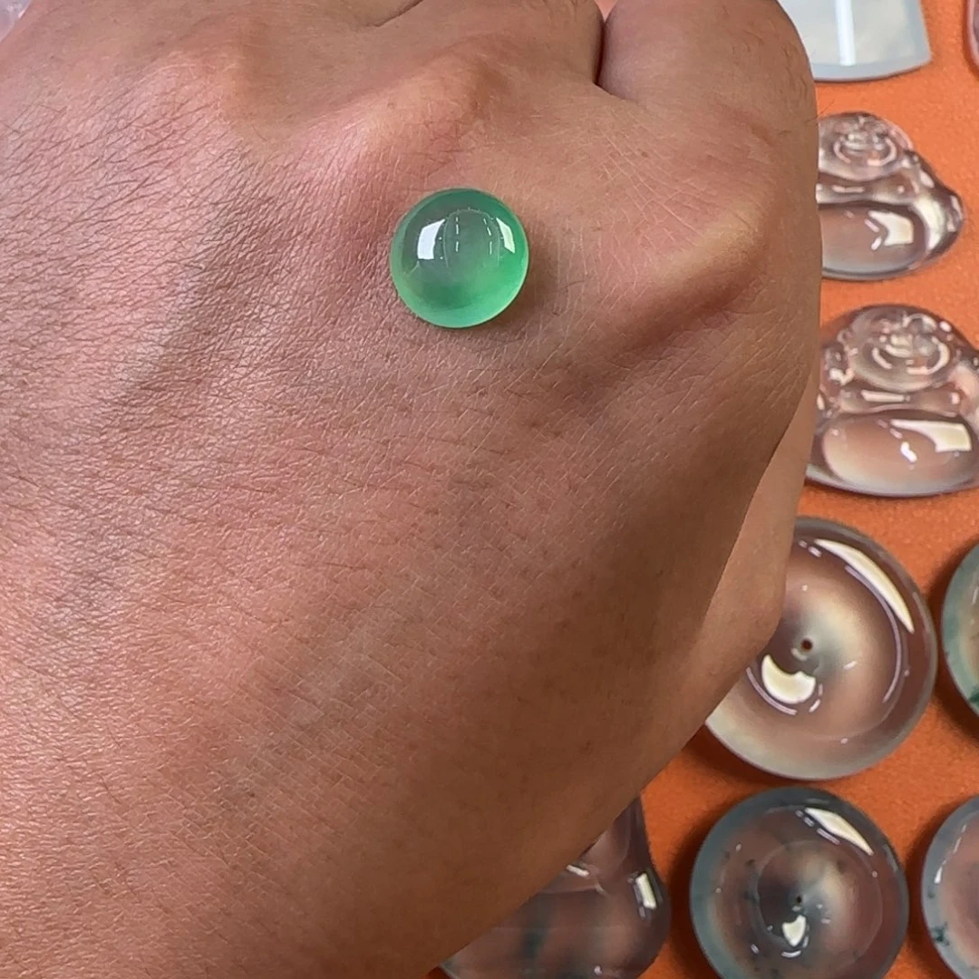 定制翡翠未镶嵌天然