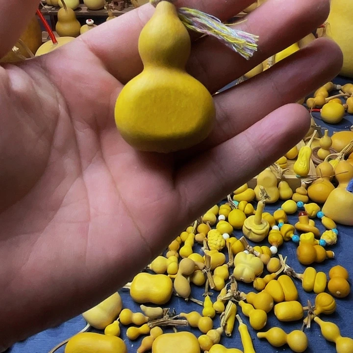 M****u聊咯磨磨哦哦哦哦哦哦