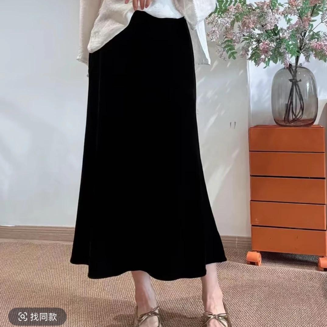 丝绒黑色显瘦半身鱼尾裙