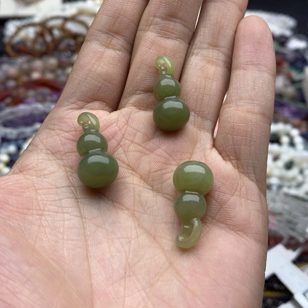 未镶嵌玛瑙/玉髓珠宝半成品一颗纯天然和田玉葫芦11×24mm