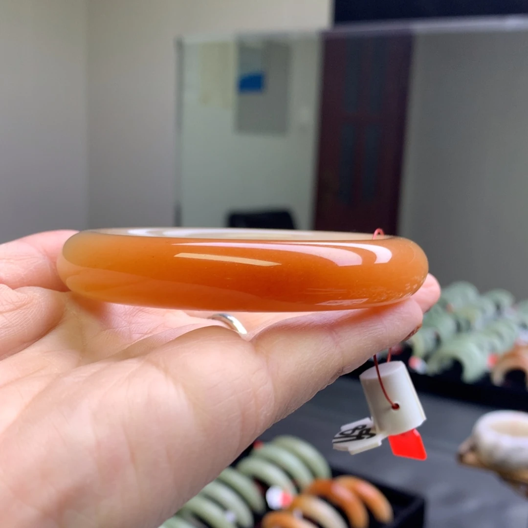石英质玉未镶嵌手镯