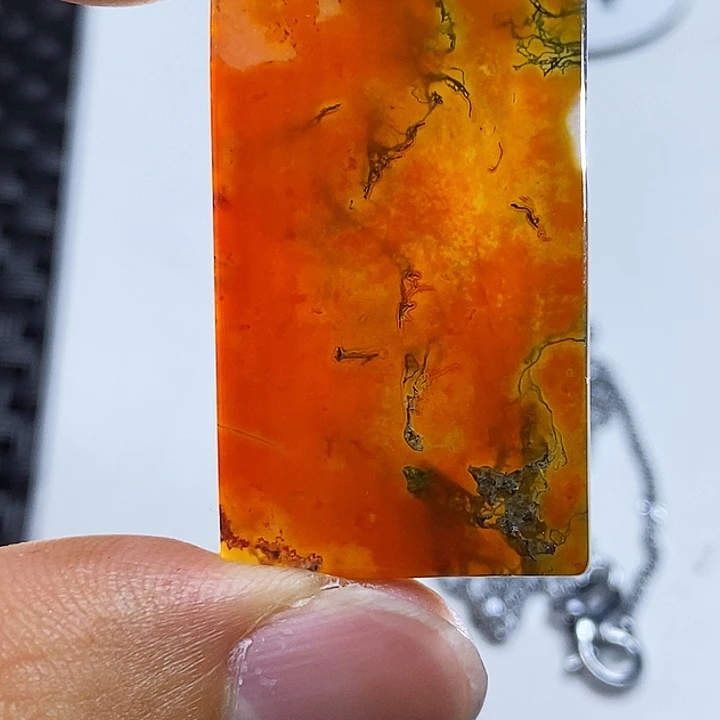 睿***岗玛瑙/玉髓颈饰未镶嵌