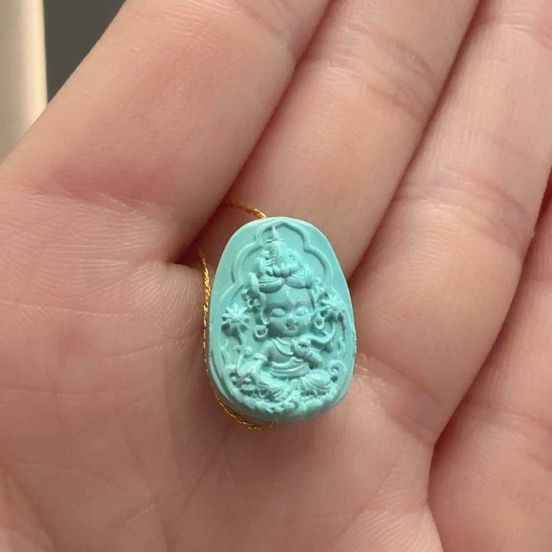 绿松石未镶嵌颈饰