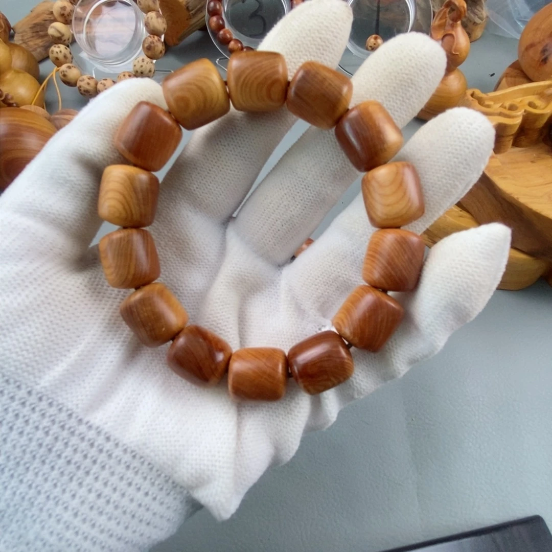 柏木（崖柏）无事牌1.31.5红油桶珠