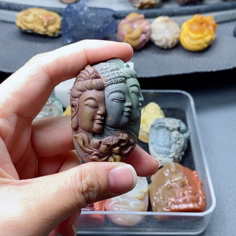 【闪购商品】定制石英质玉吊坠未镶嵌