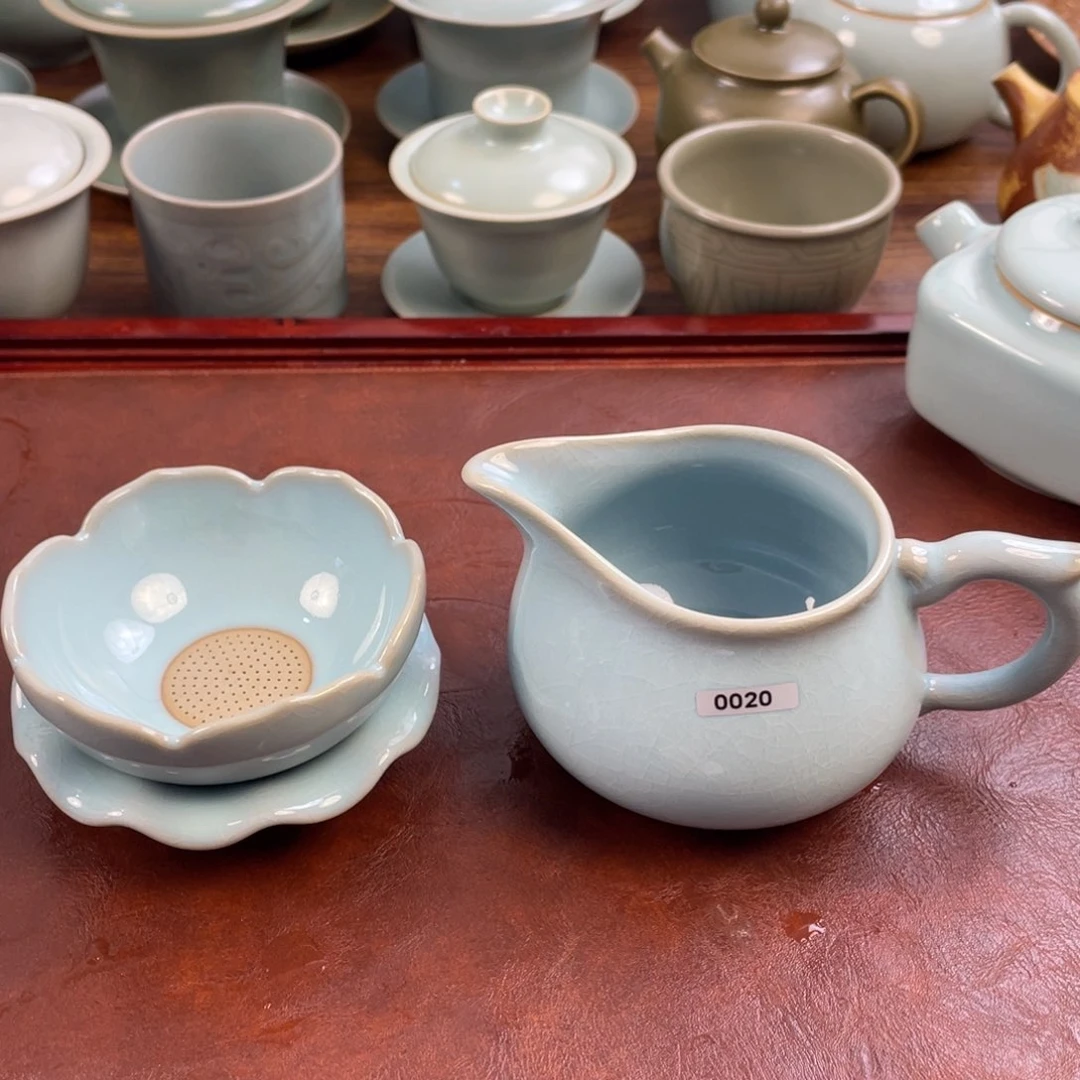 小*菲微瑕020号加196号………$