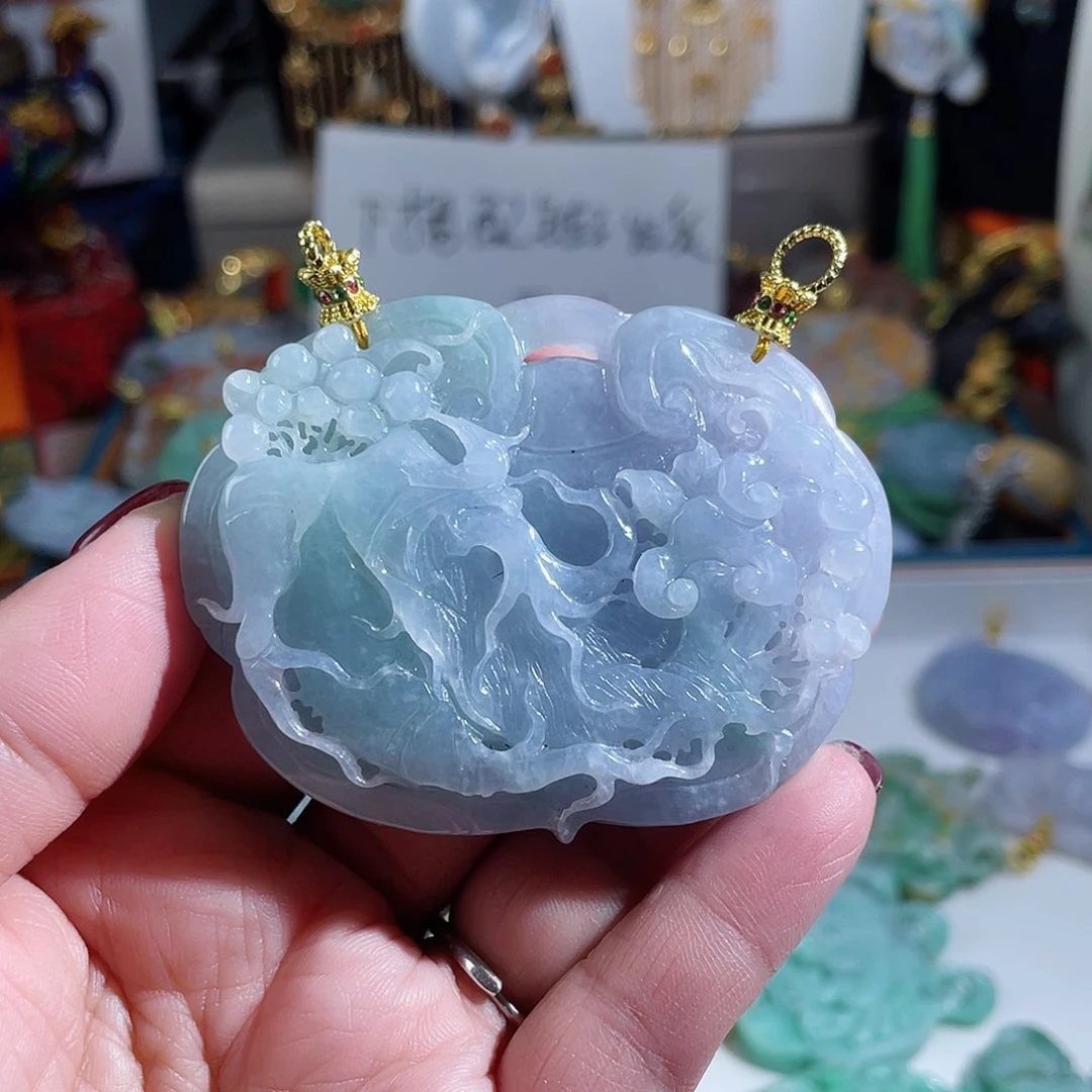 翡翠颈饰未镶嵌翡翠冰锁